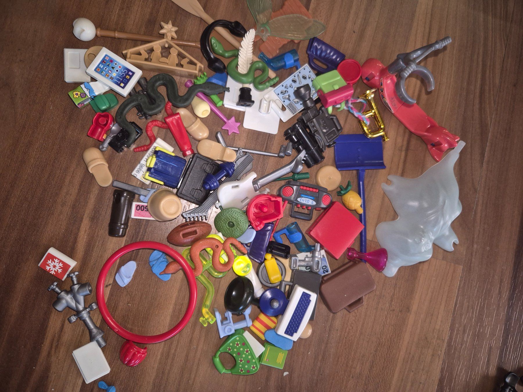 Playmobil Giocattoli: Playmobil div Helme Tiere Roller etc – Usato da Schwarzenburg venduto da Flamingo07 3