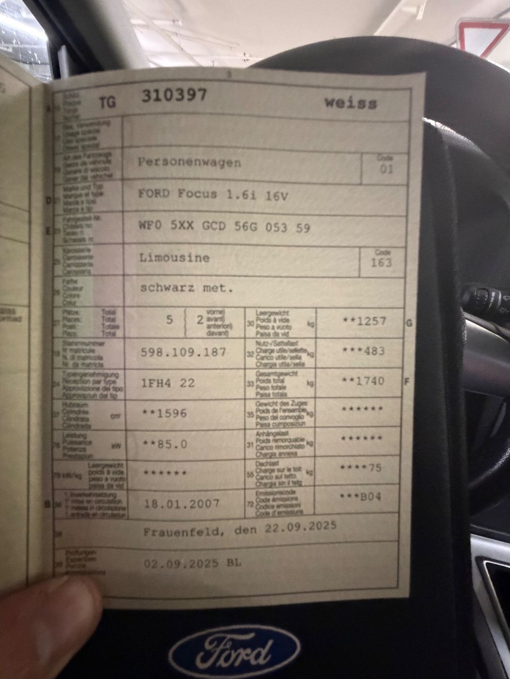 Ford Automobili: Ford Focus 1.6 16V Schwarz – Usato da Wängi venduto da TimoTG97 7