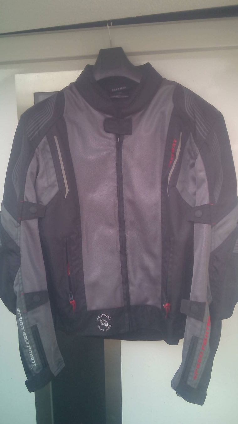 Completi: Motorrad Bekleidung – Usato da Vordemwald venduto da piu_558c 3