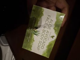 Forever Aloe Avocado Gesichts- und Körperseife gebraucht