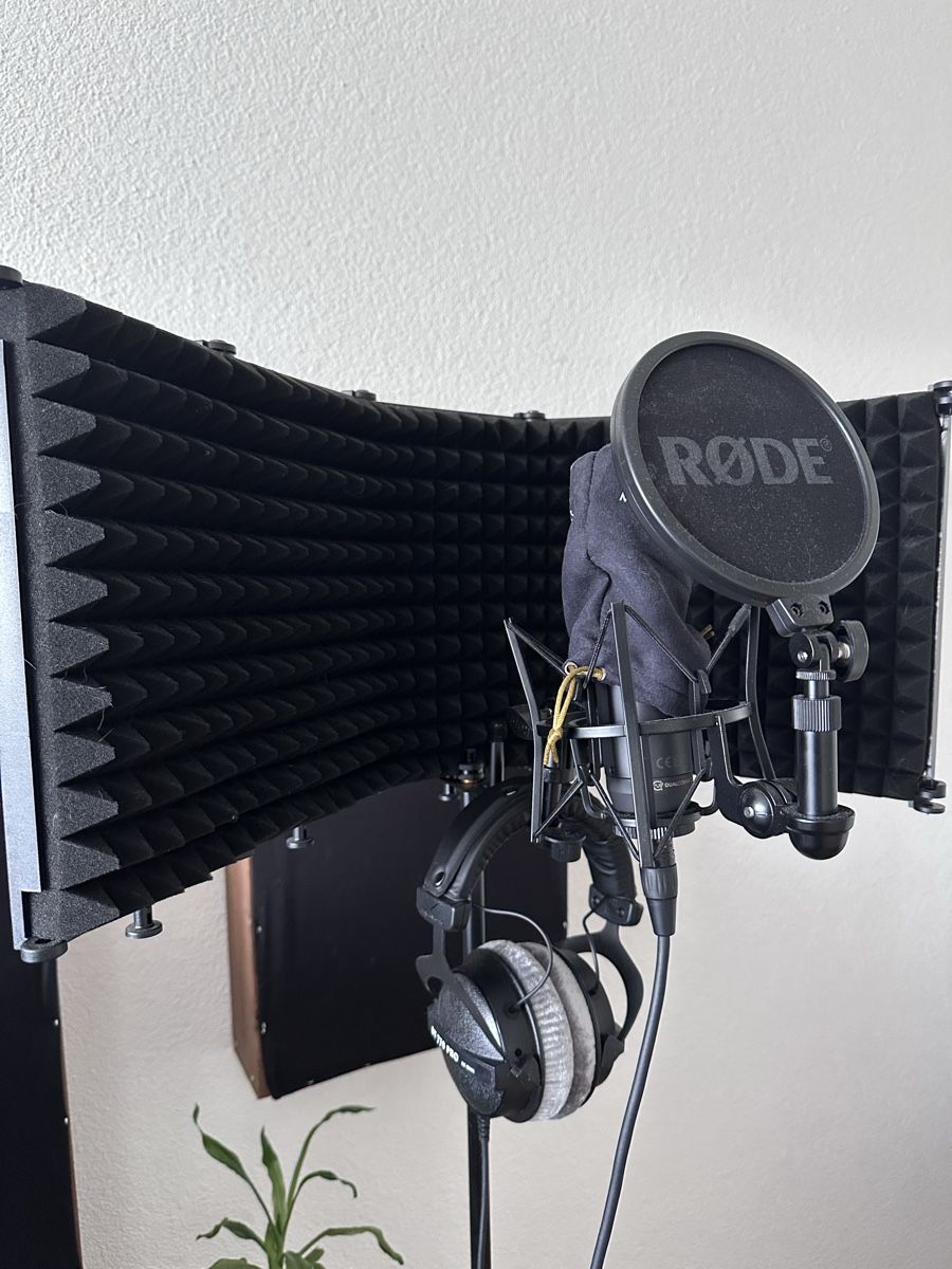 Strumenti musicali: Musikstudio Bundle – Nuovo (secondo la descrizione) da St. Gallen venduto da son_dm9n 2