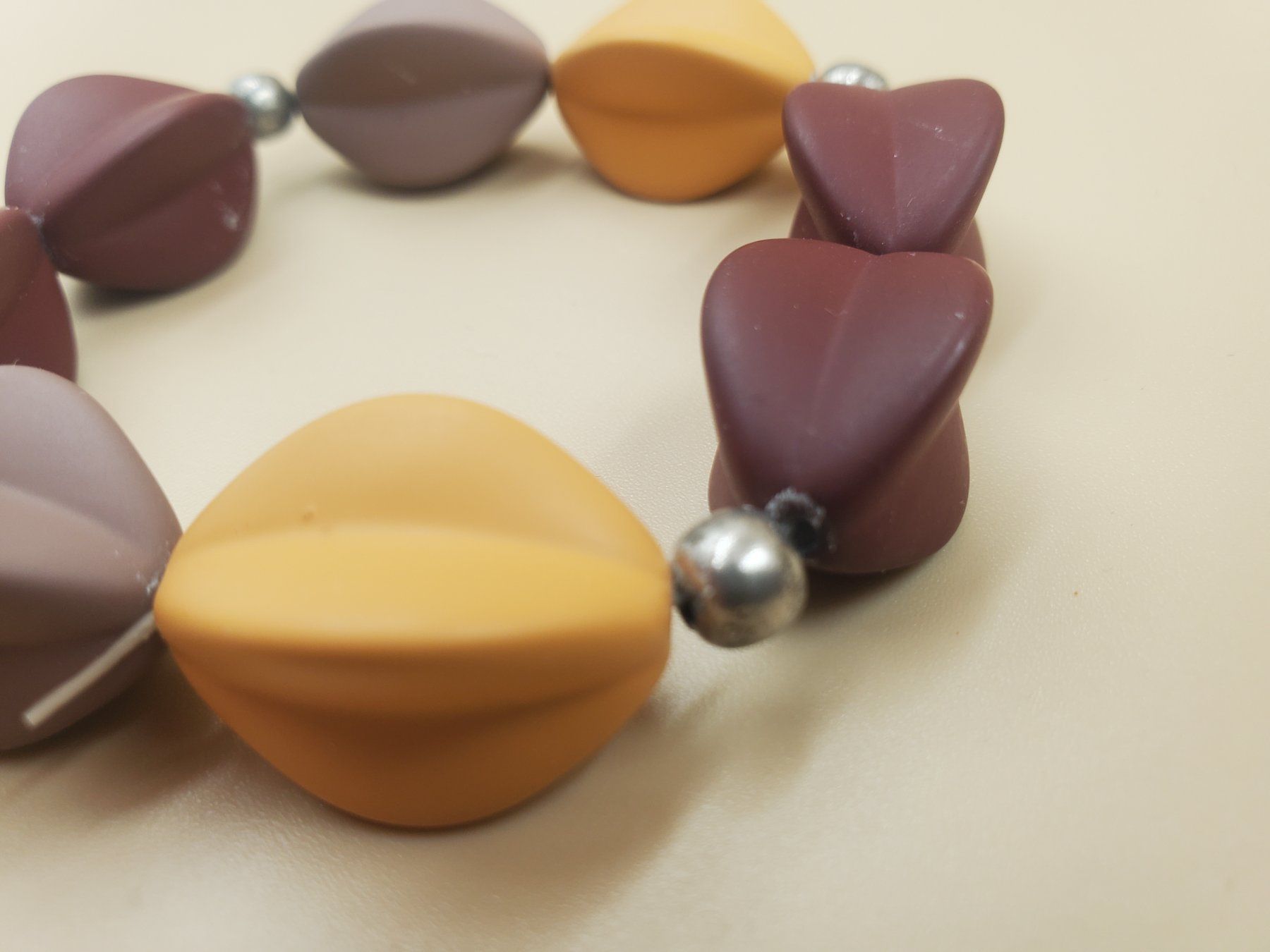Bracciali & Braccialetti: Bracelet élastique fantaisie – Usato da Rennaz venduto da La_malle_du_dauphin 3