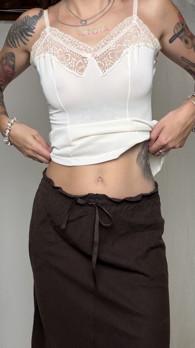 Gonne: Brown linen midi skirt with drawstring waist  – Usato da Knonau venduto da Grapesvintage 3