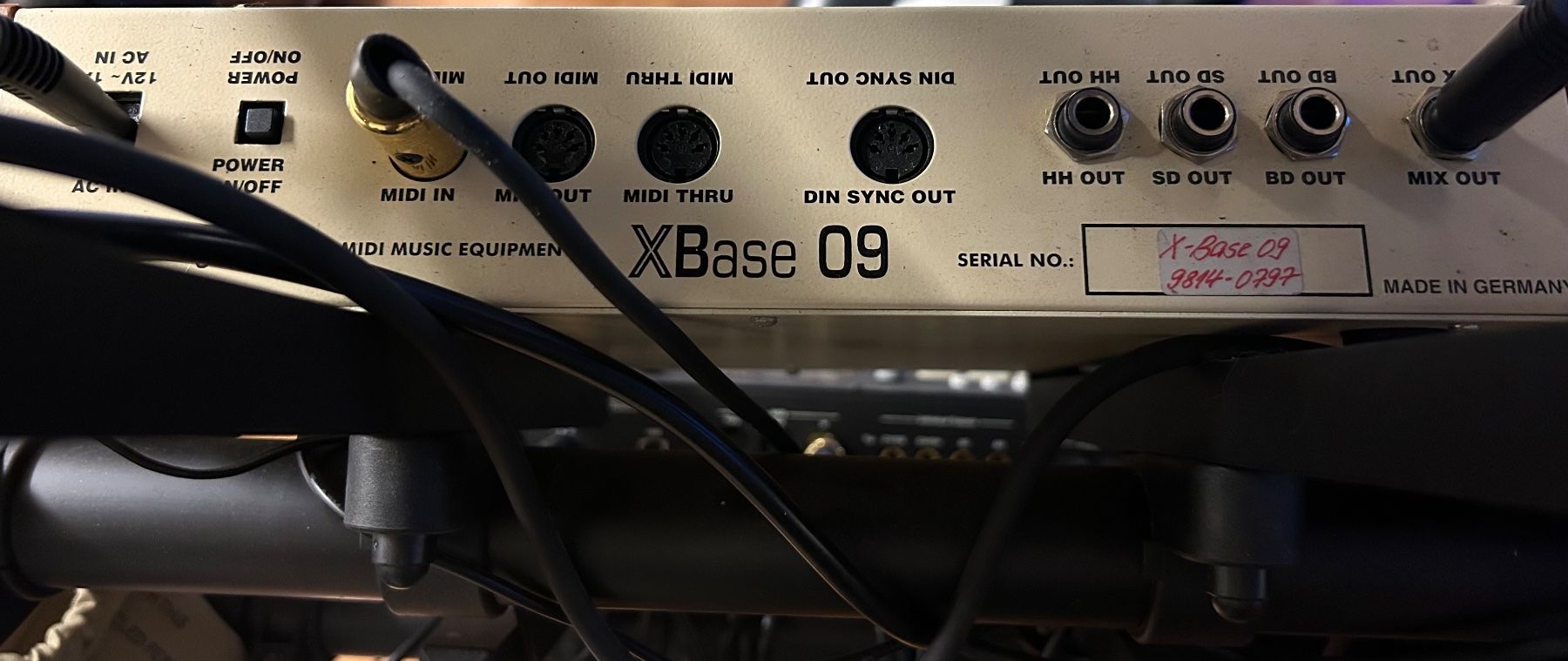 Jomox Strumenti musicali: Jomox XBase 09 Analog Rhythm Machine – Usato da Boll venduto da ber_yhc7 1