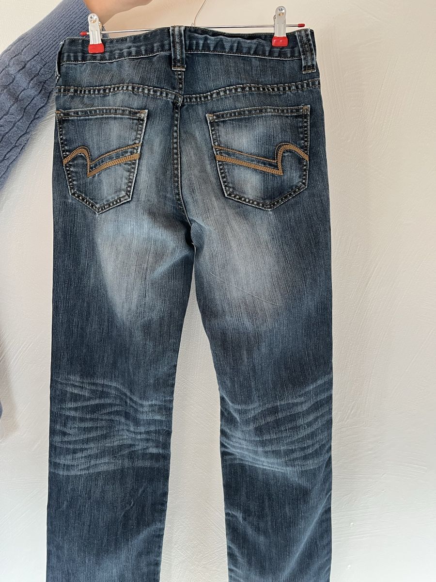 Jeans: 👖 Jean Clockhouse, taille 30/32, style décontracté 🧵 – D'occasion à Savièse par Vaudan88 1