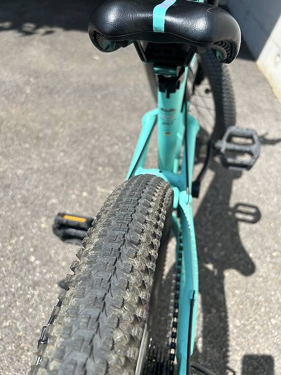 Vélos: Vélo 20 pouces turquoise freins à disques – D'occasion à Cormondrèche par SwiSSID 4