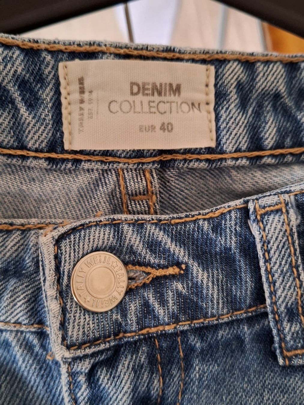Jeans: Jeans mit Rissen, Grösse 40, Denim Collection – Nuovo (secondo la descrizione) da Münchenstein venduto da soistes 2