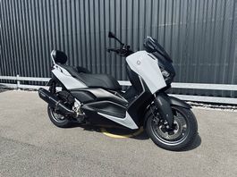 Yamaha XMAX Techmax Plus