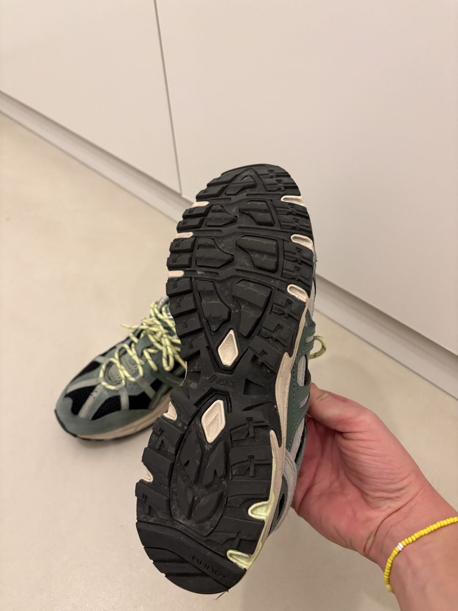 Asics Chaussures hommes: Asics Sneakers – D'occasion à St. Gallen par senste 1