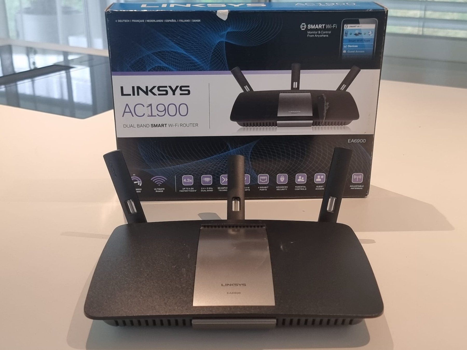 Linksys Modems & Router: Linksys EA6900 Smart Wi-Fi Router with DD-WRT – Gebraucht aus Immensee von afzal