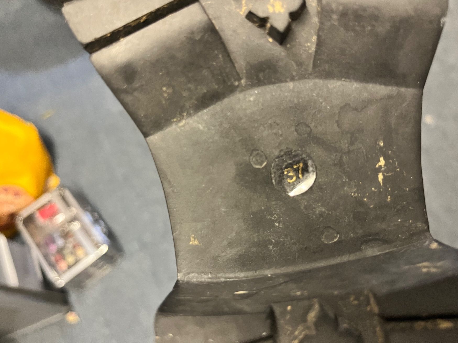 Damenschuhe: Stiefel Leder schwarz : 37 – Gebraucht aus Zürich von Proton_Slit 3