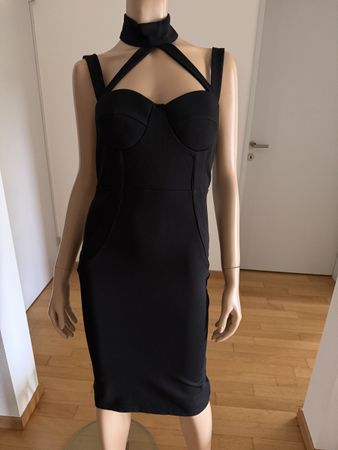 Kleid mit Neckholder Gr. M schwarz schwarzes Bodycon Choker