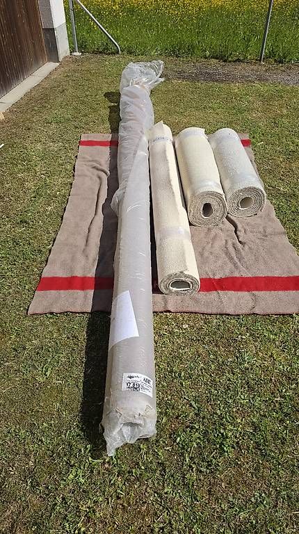 Teppiche: Teppich-Resten – Gebraucht aus Linthal von StuessiLinthal 4