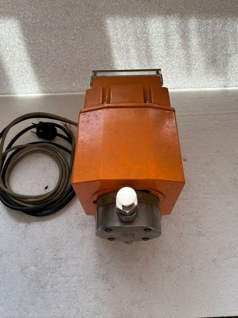Altre forniture industriali: Dosierpumpe 220V – Nuovo (secondo la descrizione) da Küblis venduto da hypofacto 6