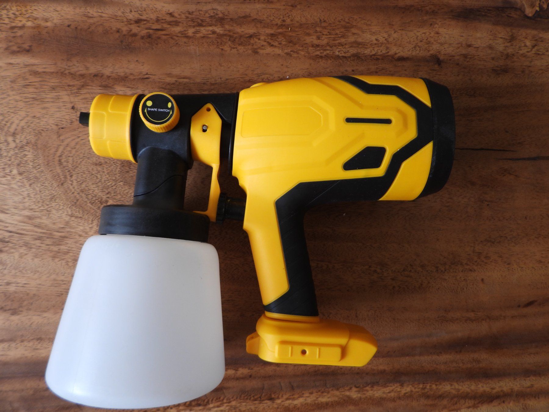 Tutti gli attrezzi: Spray Paint Gun for Dewalt 18V battery powered – Usato da Tavannes venduto da jimananas 2