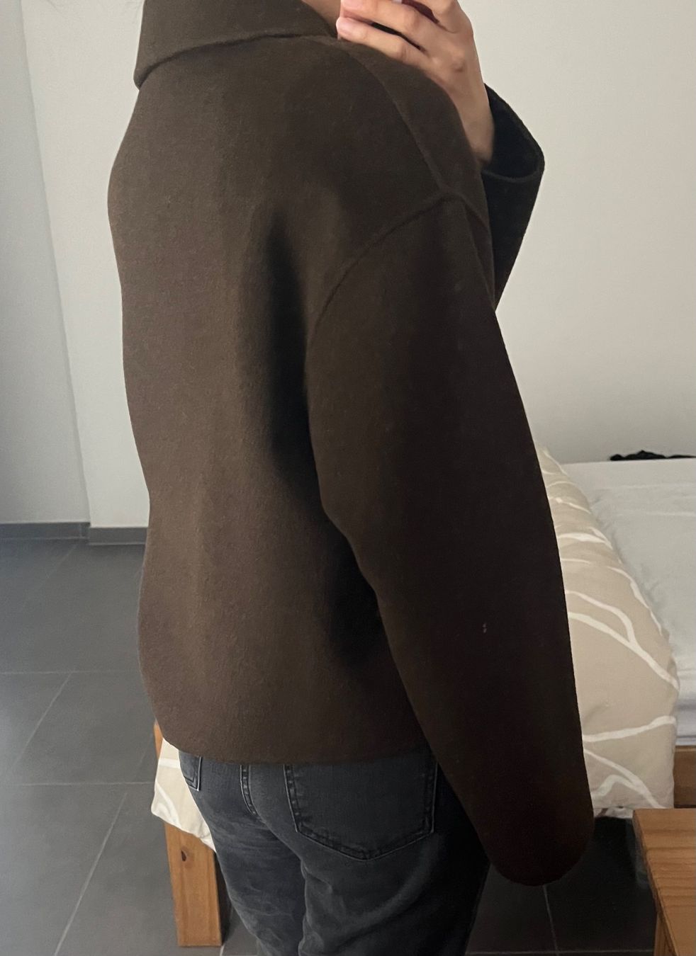 Massimo Dutti Giacche: Massimo Dutti Khaki-Brown Wool Crop/Boxy Jacket - S – Usato da Zofingen venduto da lis_7xzz 2