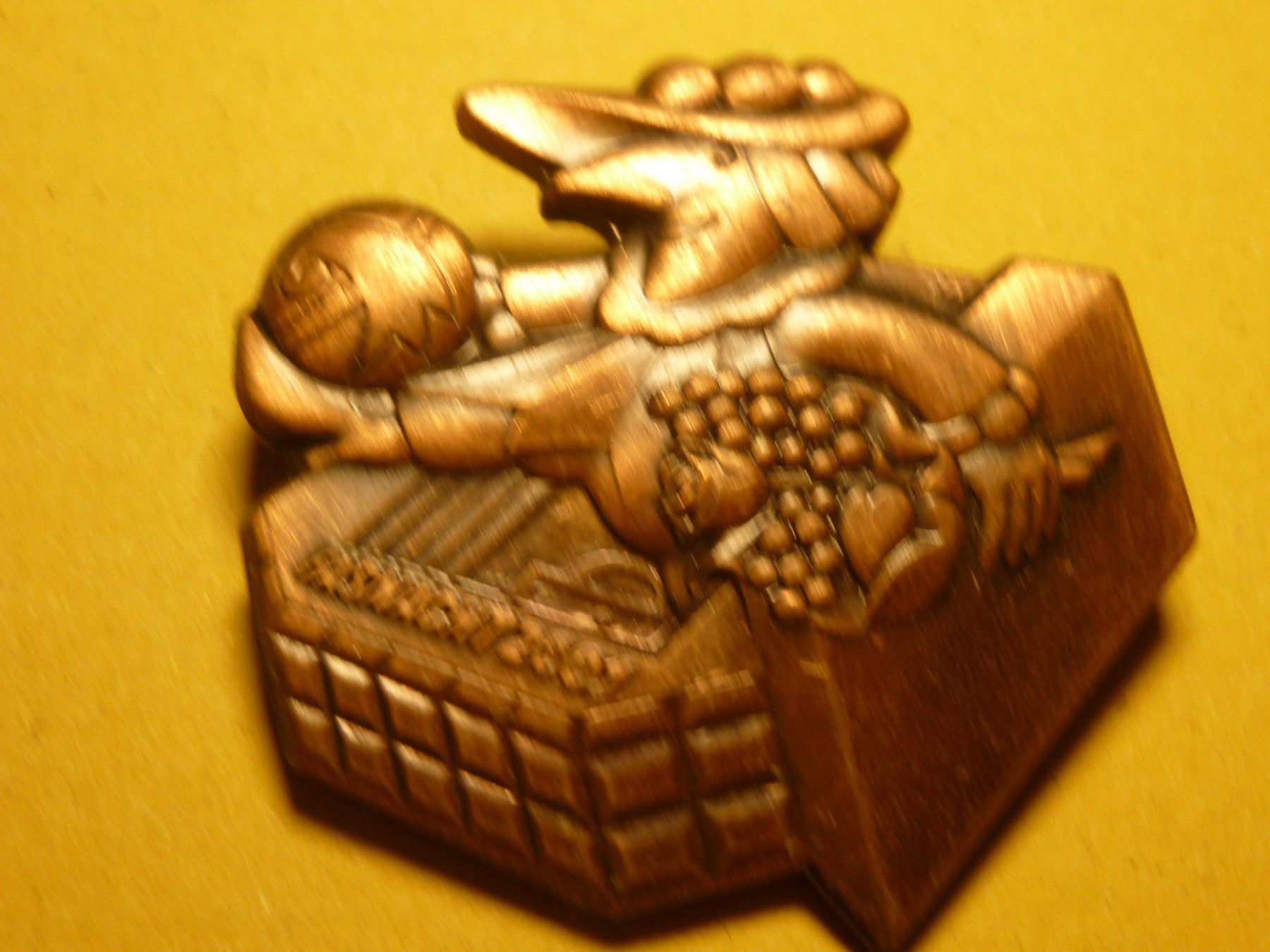 Plaketten & Abzeichen: BASEL 2001 BRONZE – Gebraucht aus Ried (Muotathal) von Mandarin02