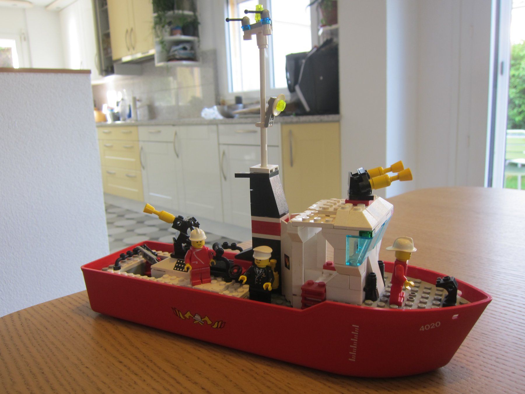 Lego Kit di costruzioni: Lego 4020 Fire Fighting Boat – Usato da Marin-Epagnier venduto da nic_clc6 3