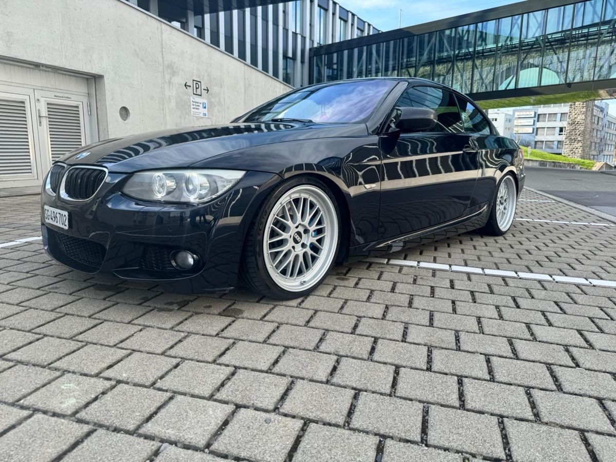 BMW Autos: BMW 335i E93 Individual – D'occasion à Degersheim par lfl_9s72 2