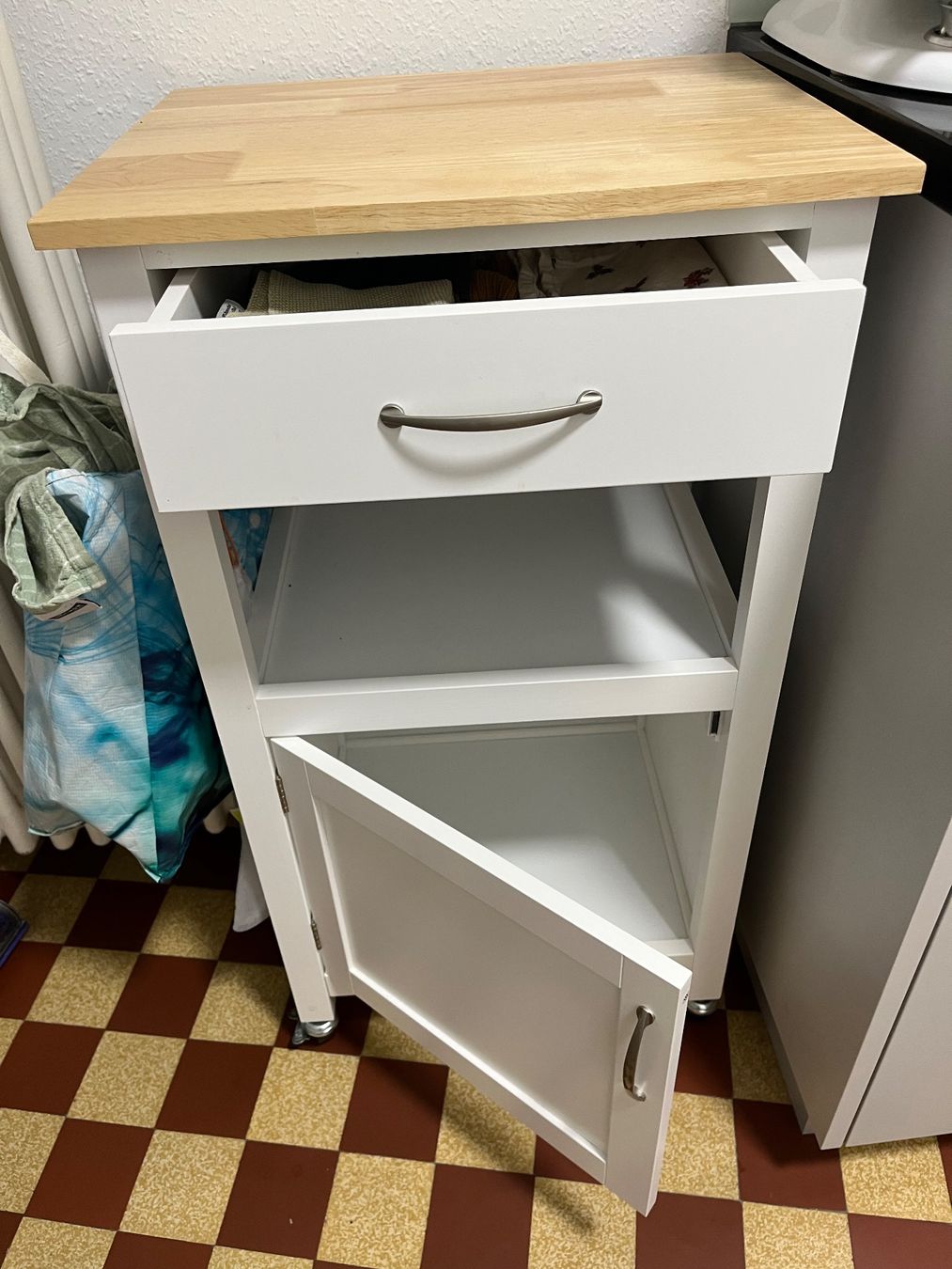 Mobili & Arredamento: Küchenwagen weiss mit Schublade – Usato da Basel venduto da mar_6jwc 2
