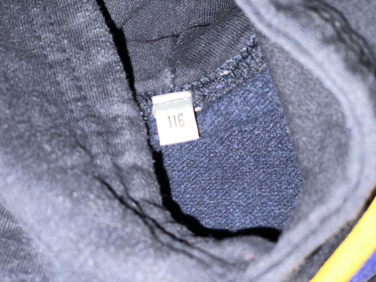 Pullover & Sweatshirts: FCB-Hoodie in grösse 116 – Gebraucht aus Sissach von SV-650 2