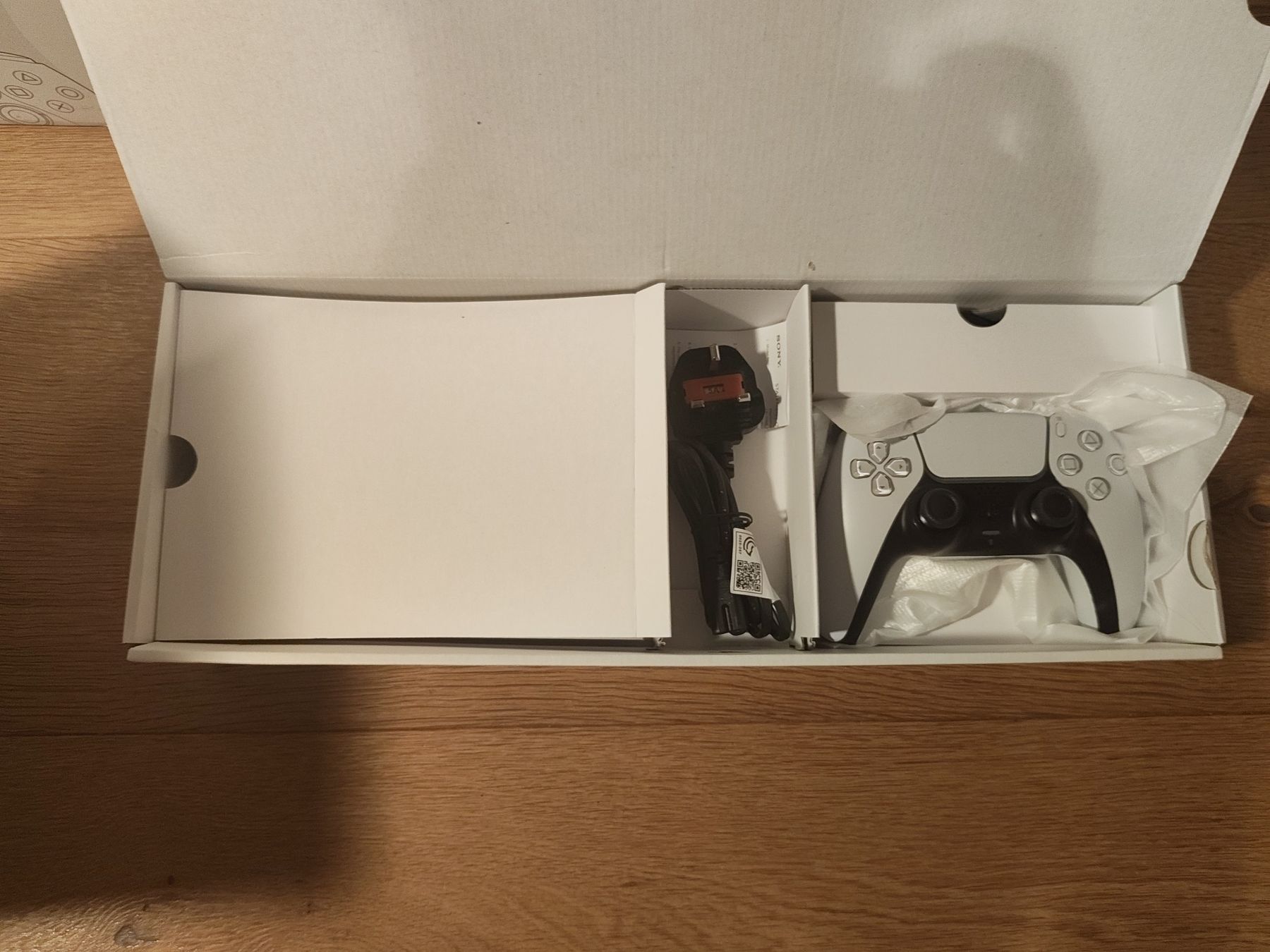 Sony Consoles: PlayStation5DiscEdition mit Controller Garantie bis 27.10.27 – Neuf (Voir description) à Nussbaumen AG par zam_fm8w 3