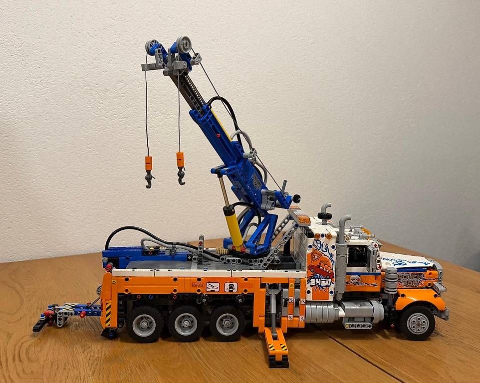 Kit di costruzioni: Lego Technic Schwerlast-Abschleppwagen 42128 – Usato da Eschenbach SG venduto da Nadja0204 2