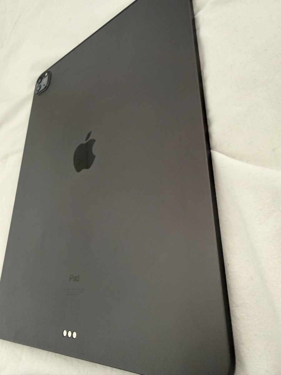 Apple Tablet PC: Apple iPad Pro 12.9 Zoll, 5. Generation – Gebraucht aus Stetten AG von cria.no05