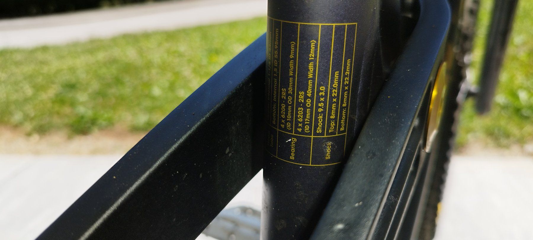 Kona Velos: kona operator DH 2012 – Gebraucht aus Broc von emilien86 4