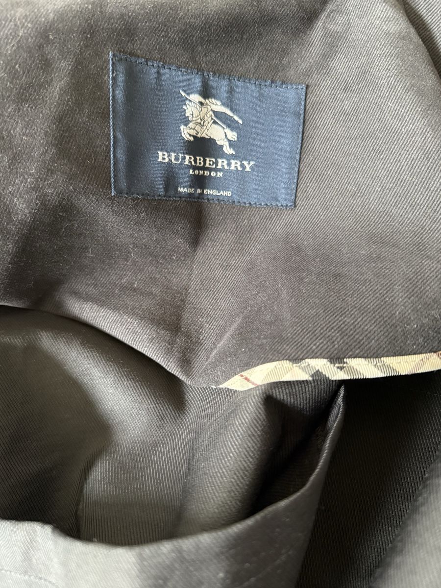 Burberry Cappotti: Burberry Mantel – Usato da Winterthur venduto da 11.11 6