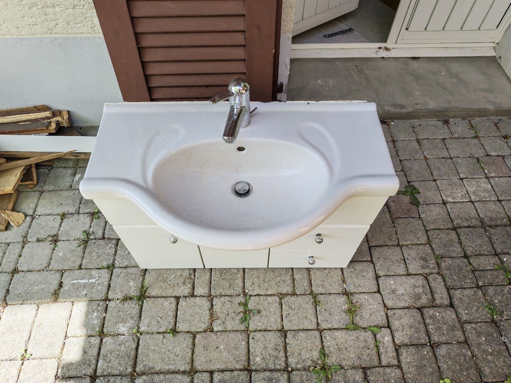 Spülbecken & Waschbecken: Lavabo/ Brünneli/ Waschtisch mit Unterbauschrank – Gebraucht aus Oberengstringen von Accyrill 1