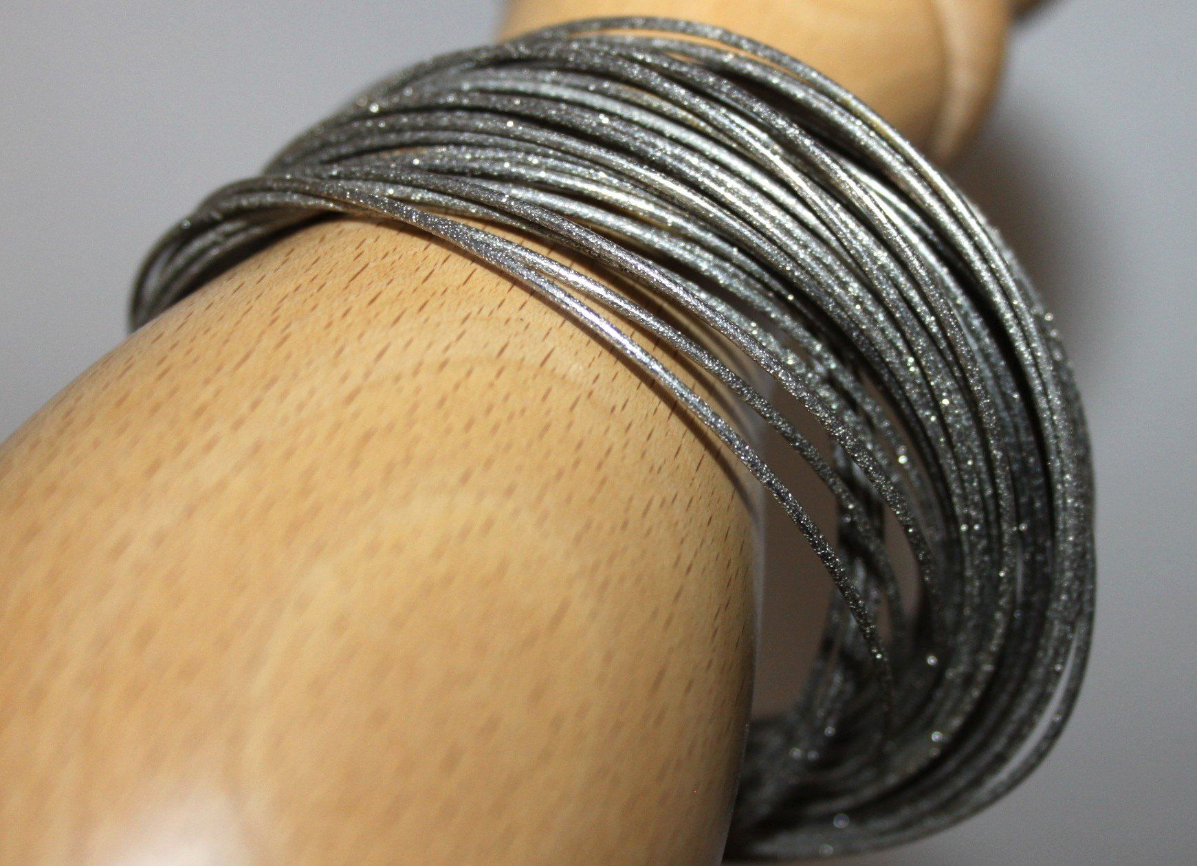 Armbänder & -reifen: Armreif mit vielen Ringen – Gebraucht aus Otelfingen von Jupi07 4