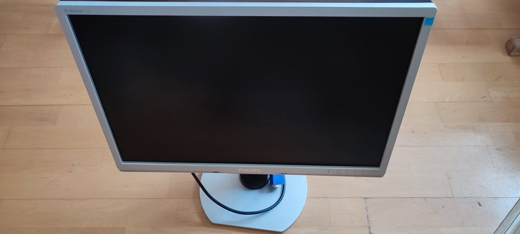 Philips Monitore: Philips Monitor – Gebraucht aus Au SG von elefant9
