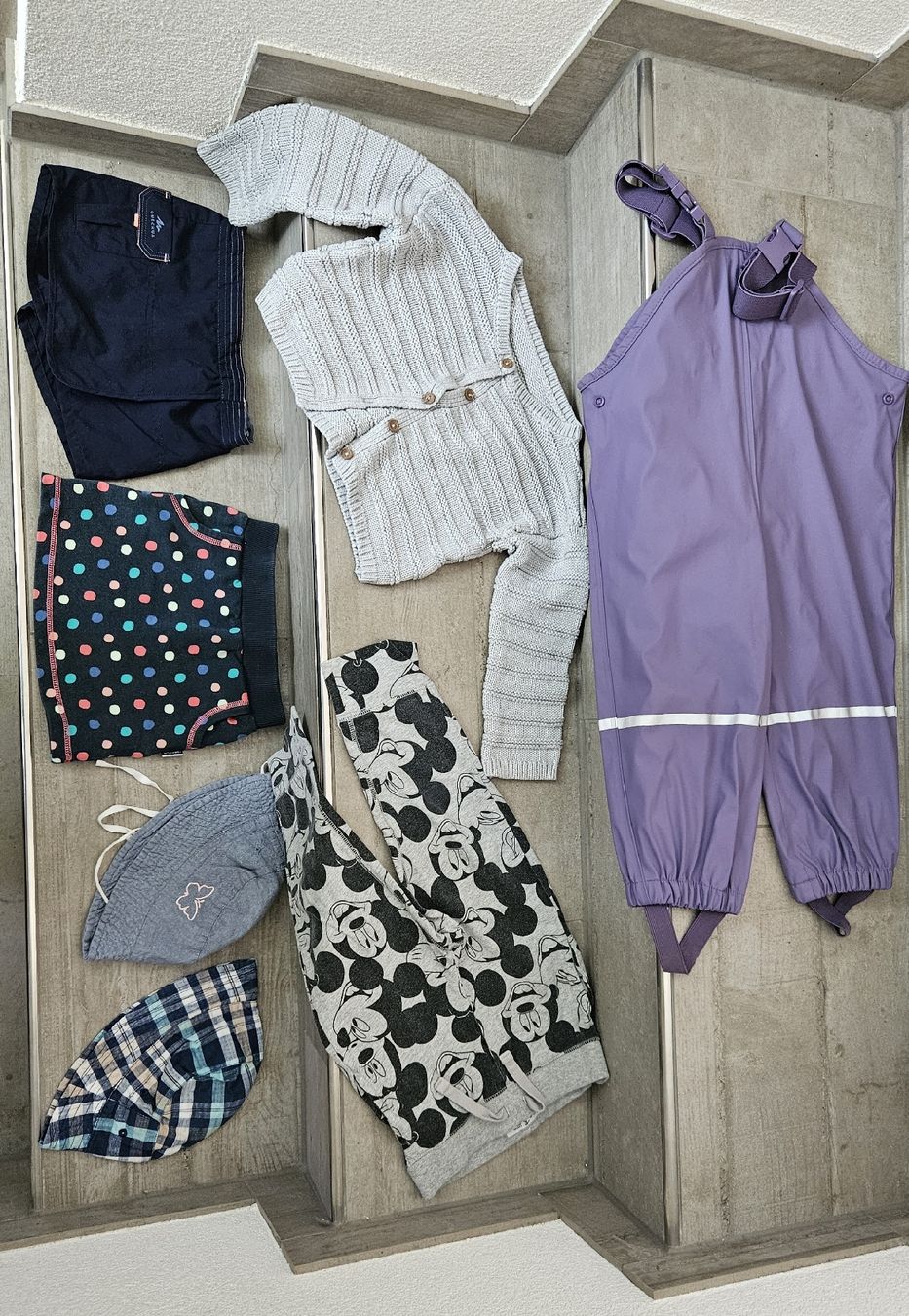 Lotti & Set di vestiti: Maxi Kleiderpaket Mädchen Gr.86-92 – Usato da Balgach venduto da Floeru84 1