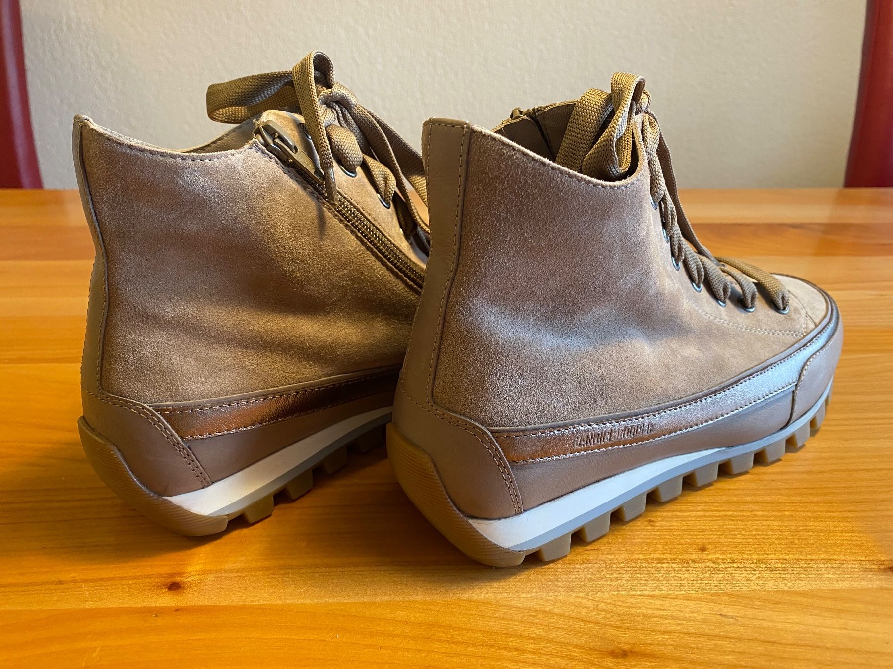 Scarpe da donna: Freizeitschuh Gr. 40 – Usato da Rapperswil SG venduto da Hubeli 1