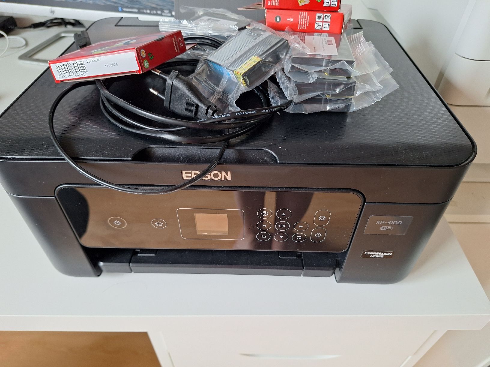 Epson Imprimantes: Epson Expression Home XP-3100 Multifunktion + Patrone – D'occasion à Zürich par ang_m5dp