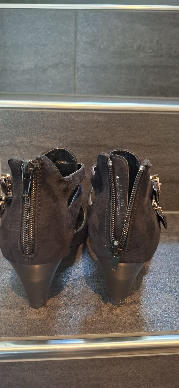 Graceland Scarpe da donna: Schöne, bequeme Schuhe ! Gr. 40 – Usato da Igis venduto da Tiggers1 2