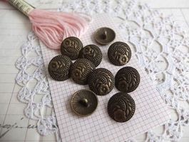 10 x Knopfe aus Metall Look Bronze boutons en métal Shabby