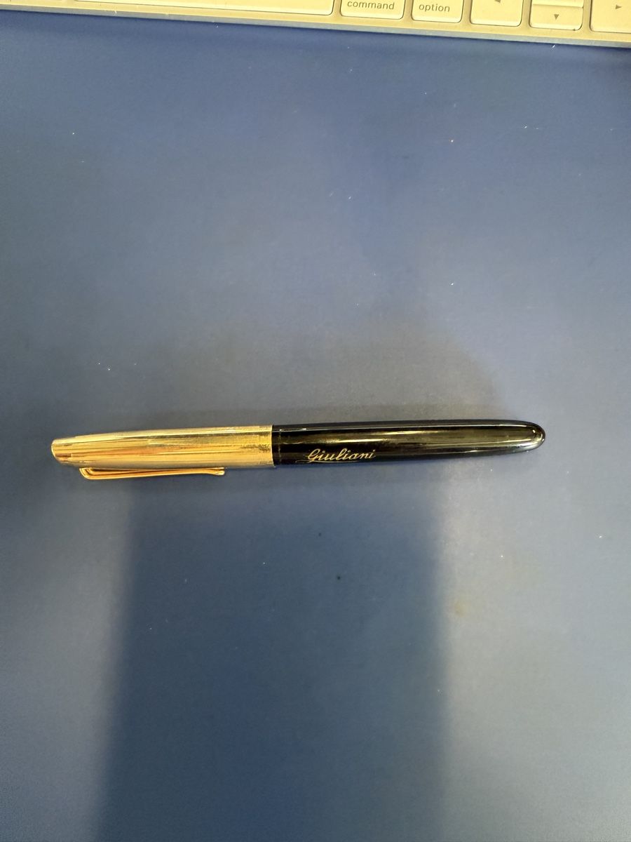 Penna & Evidenziatori: Füllfederhalter Giuliani Universal schwarz goldfeder – Usato da Strengelbach venduto da RaenAntikDesign 2