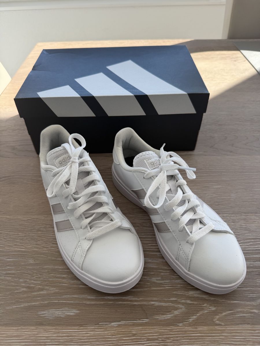 Adidas Scarpe da donna: Adidas Schuhe Gr. 38 Damen – Nuovo (secondo la descrizione) da Kriens venduto da Agent_P