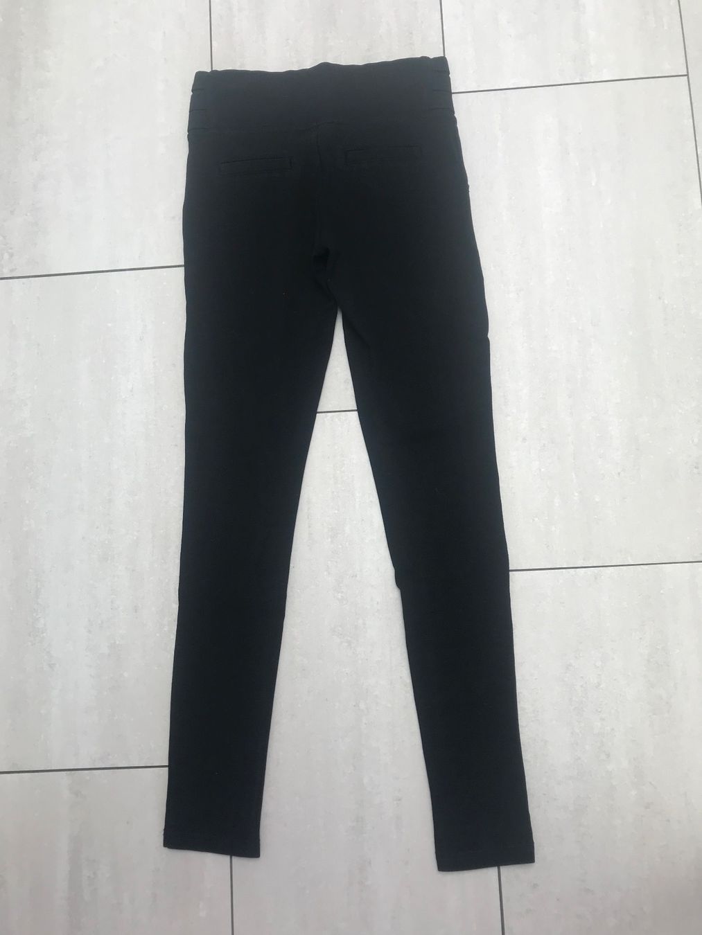 Pantaloni: Hose Damen stretch schwarz Gr.XS / 34 – Usato da Wädenswil venduto da JJ15 1