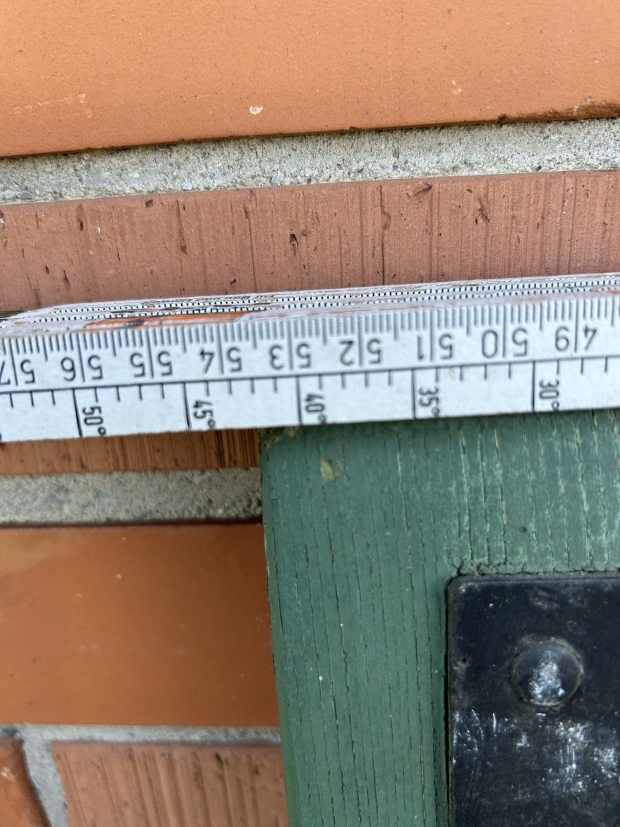 Volets: Alter Fensterladen zu verkaufen. – D'occasion à Gwatt (Thun) par ate_6ng8 2