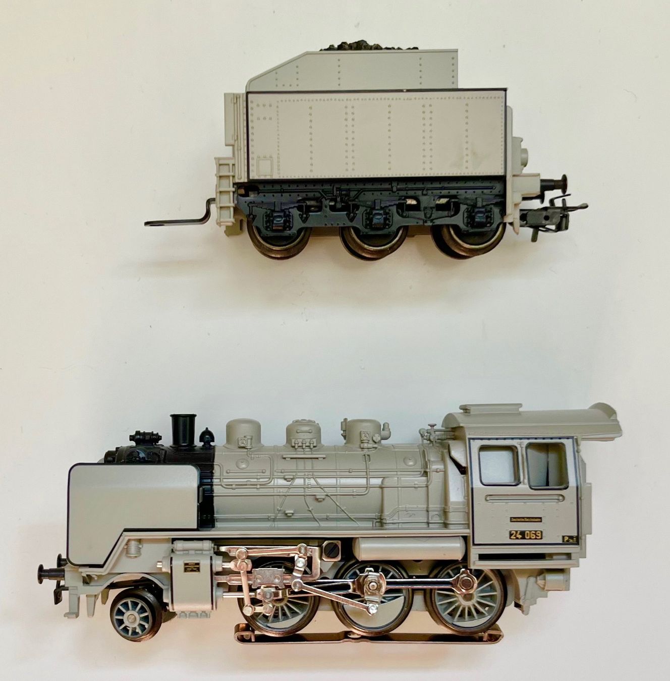 Märklin Trains électriques: Märklin 3003 Grau – Défectueux à Bleiken par hbw45