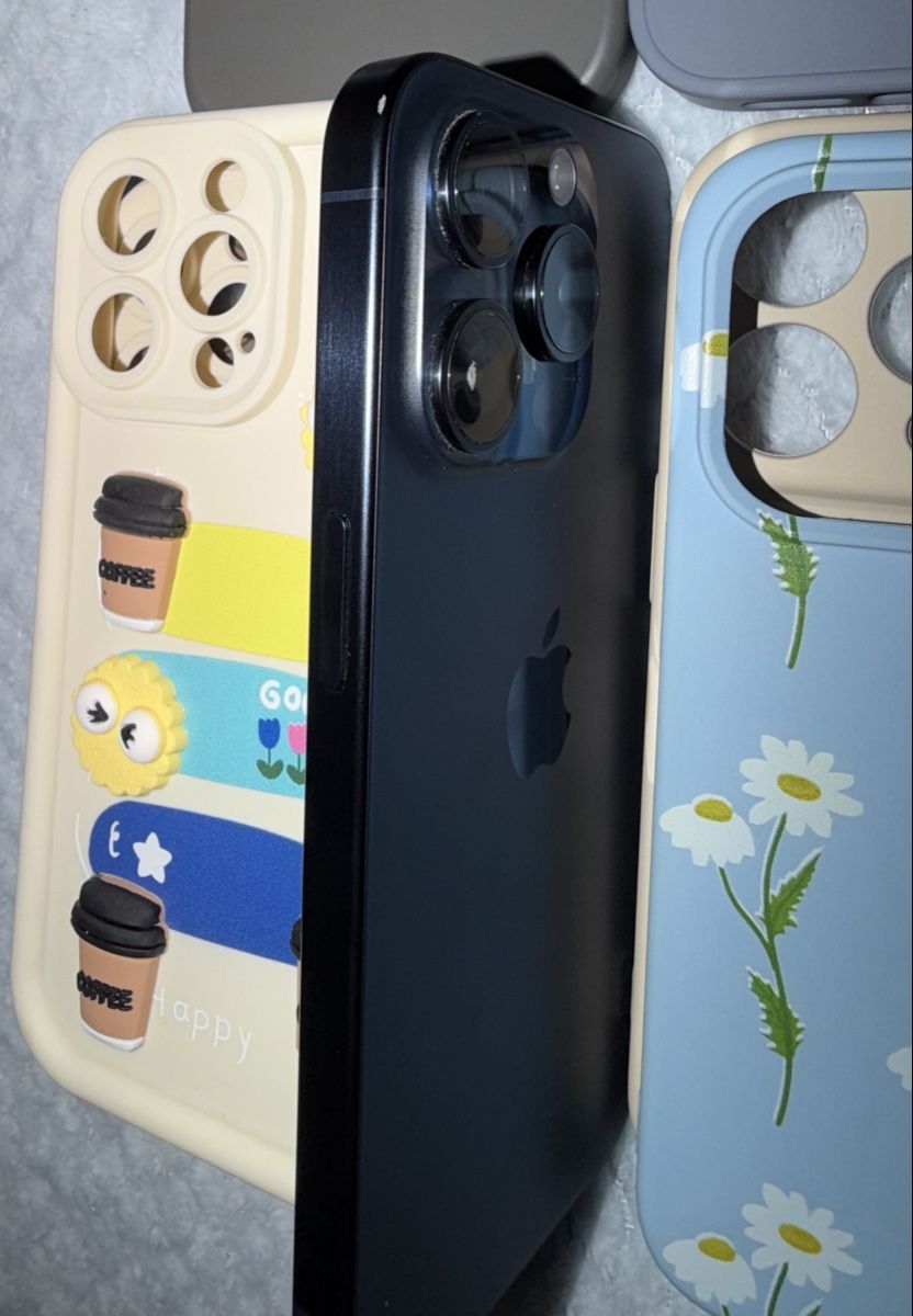 Apple Telefoni cellulari / Smartphones: Iphone 15 pro 256gb – Usato da Uzwil venduto da Sudee_b 2
