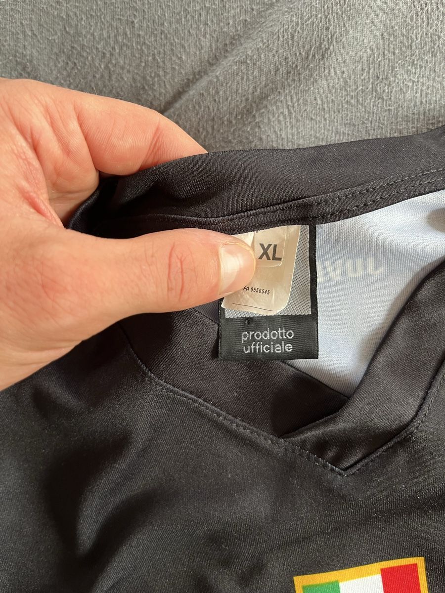 Canottiere & Pantaloni: 2 Juveshirts zu verkaufen – Usato da Bonaduz venduto da The_flash_1893 2