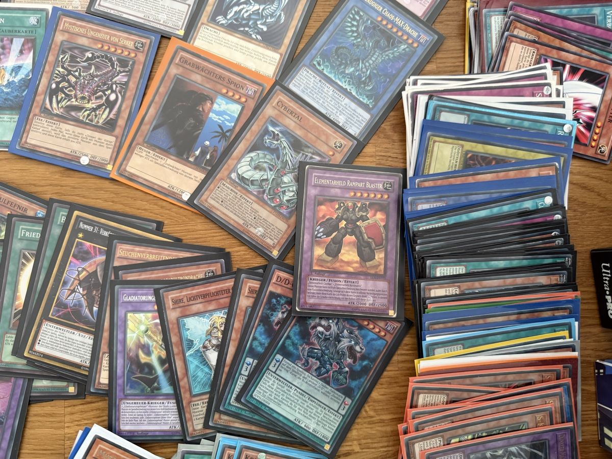 Yugioh Carte collezionabili: Riesige Yu-Gi-Oh Sammlung – Usato da Amriswil venduto da sim_nlb6 5