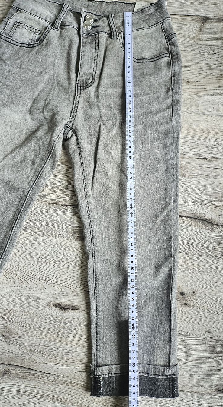 Jeans: Graue Capri- Jeans, Grösse S/36, Neu! – Neu und originalverpackt aus Hunzenschwil von nudget 2