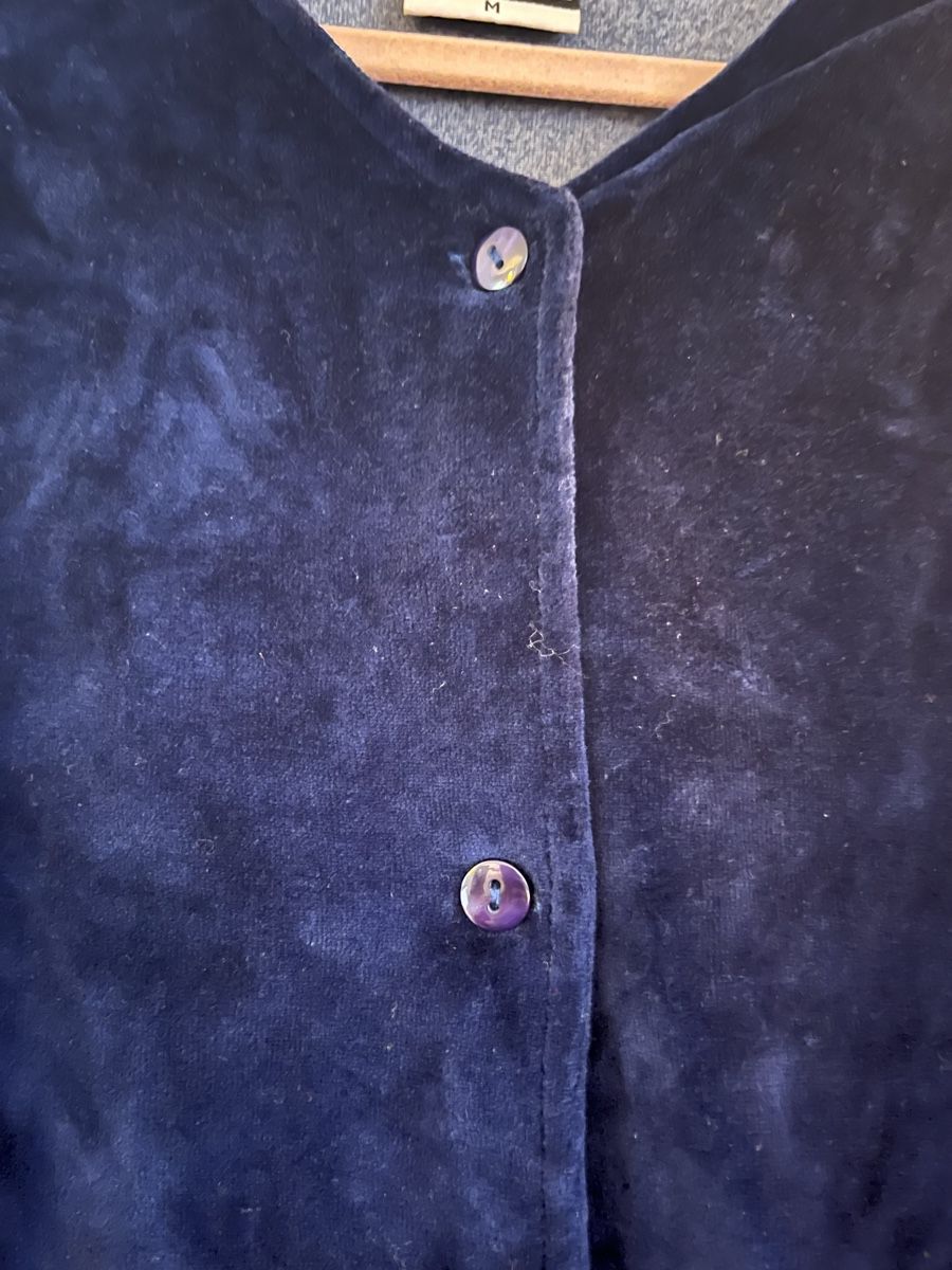 Jacken: Dunkelblaue Samtjacke Grösse M Cachnet – Gebraucht aus Zürich von Shopmystyle 2