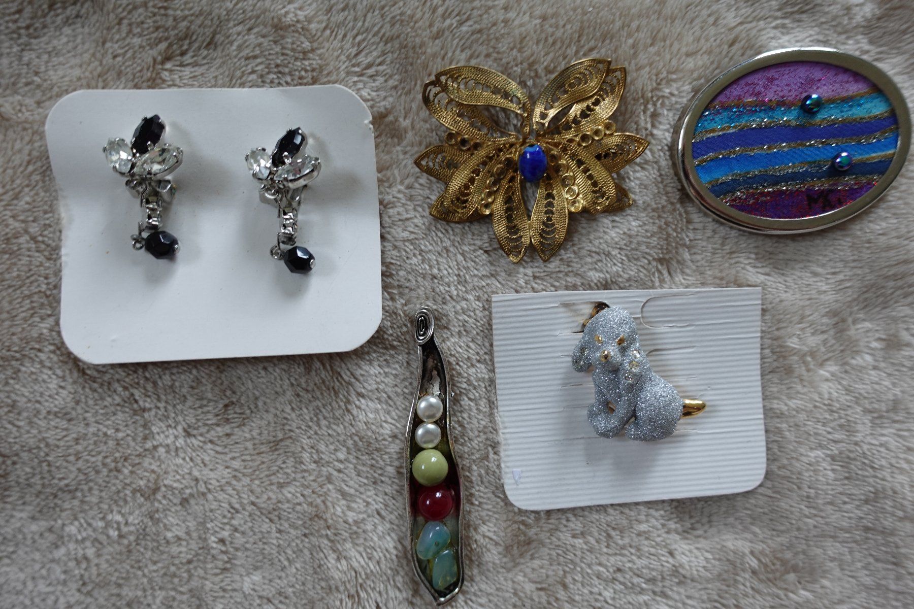 Altri gioielli: 1 schönes 22 teiliges Modeschmuck Set – Usato da rorschach venduto da Babsi64 1