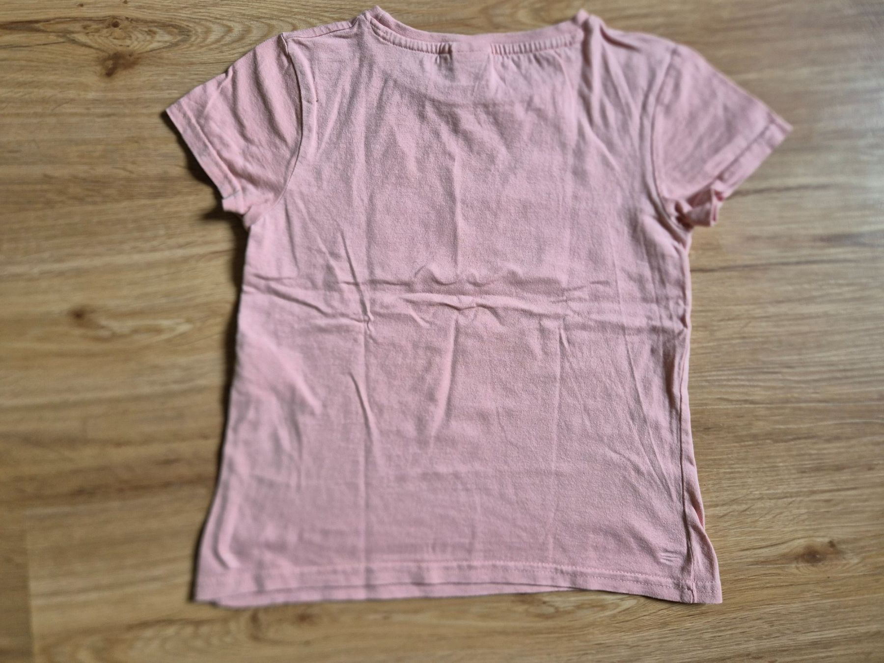 Disney Camicette, T-shirt & Top: T-Shirt Minnie Mouse Gr. 116 – Usato da Giswil venduto da 0G6 1